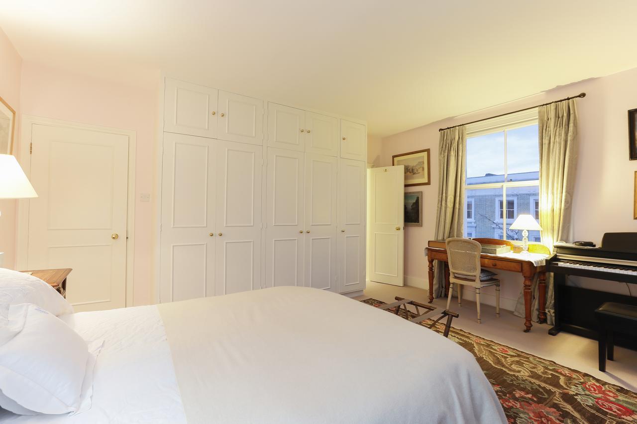 Attractive Chelsea Apartment For Four ลอนดอน ภายนอก รูปภาพ